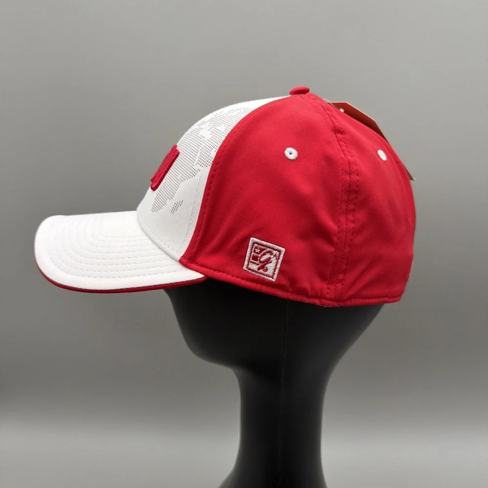 CNN NEWS Embroidered Hat Cap Cable News Stretch  Fit Medium - by The Game New